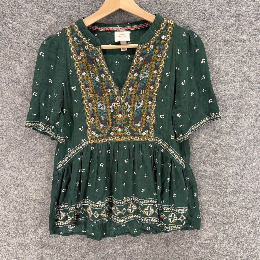 Knox Rose Blouse Women XS Green Geometric Embroidered V-Neck Short Sleeve Rayon